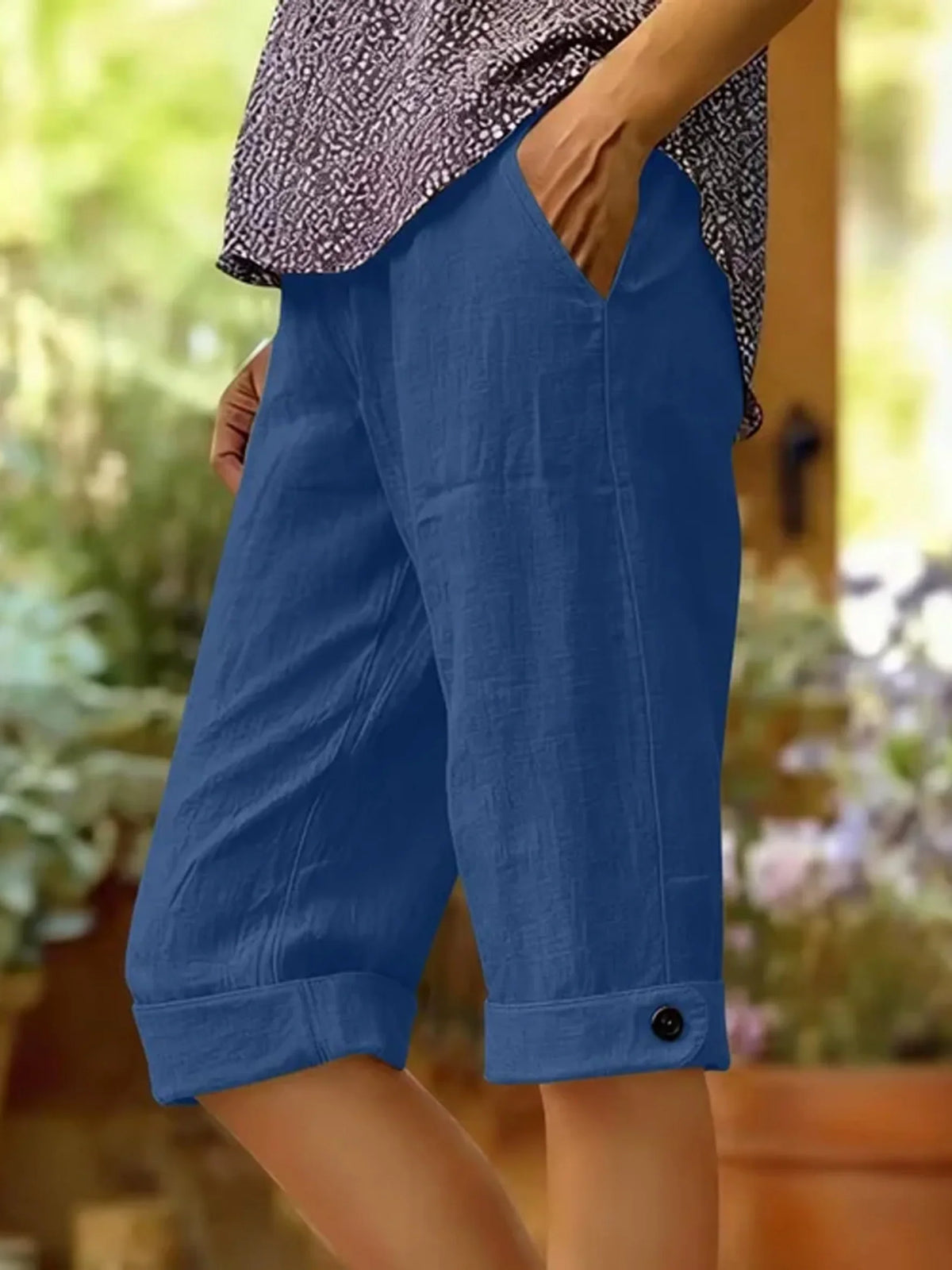 Mid High Waist Linen Blend Side Pocket Straight Capri Shorts