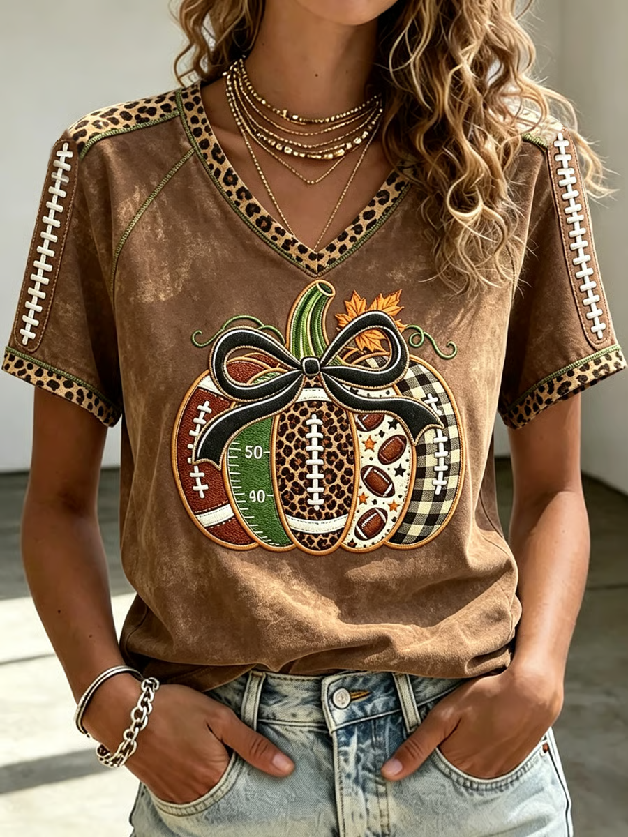 Vintage Maple Leaf V Neck Short Sleeve T-shirt