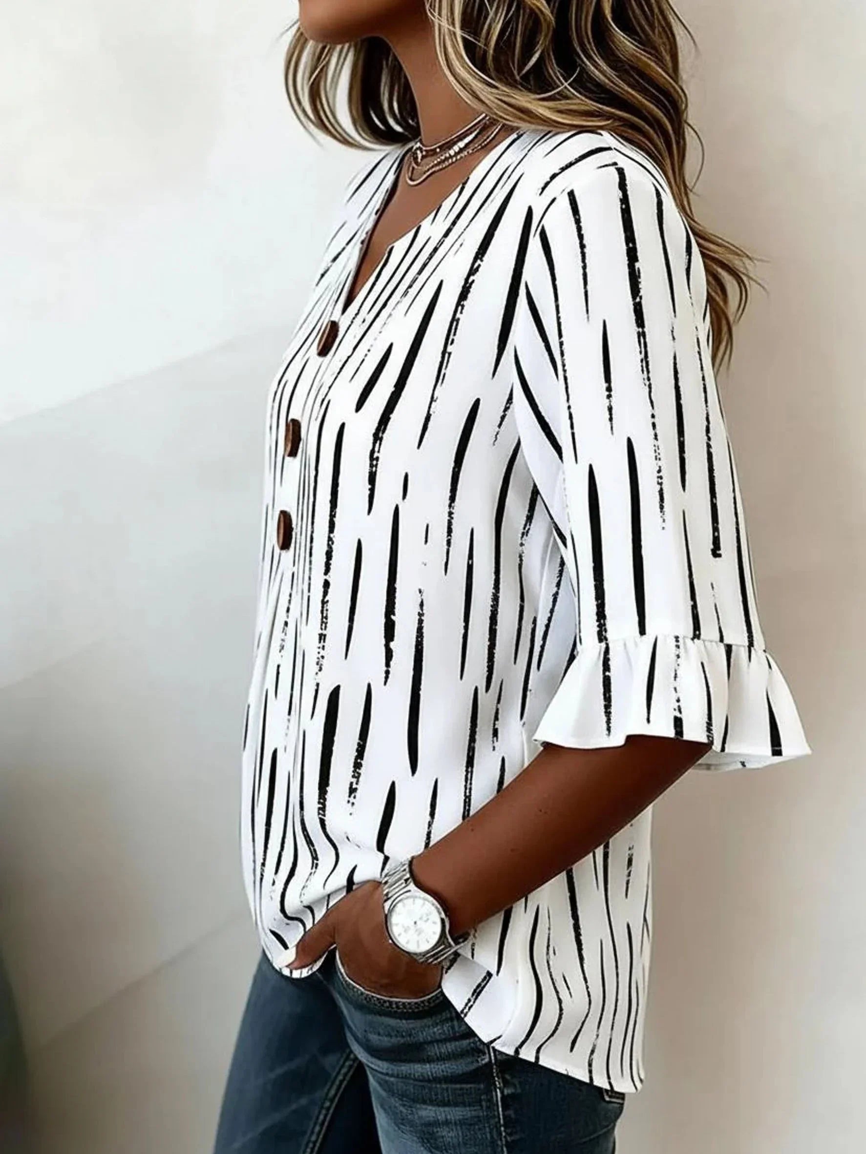 Women's V Neck Half Sleeve Striped Regular Regular Fit Blouse