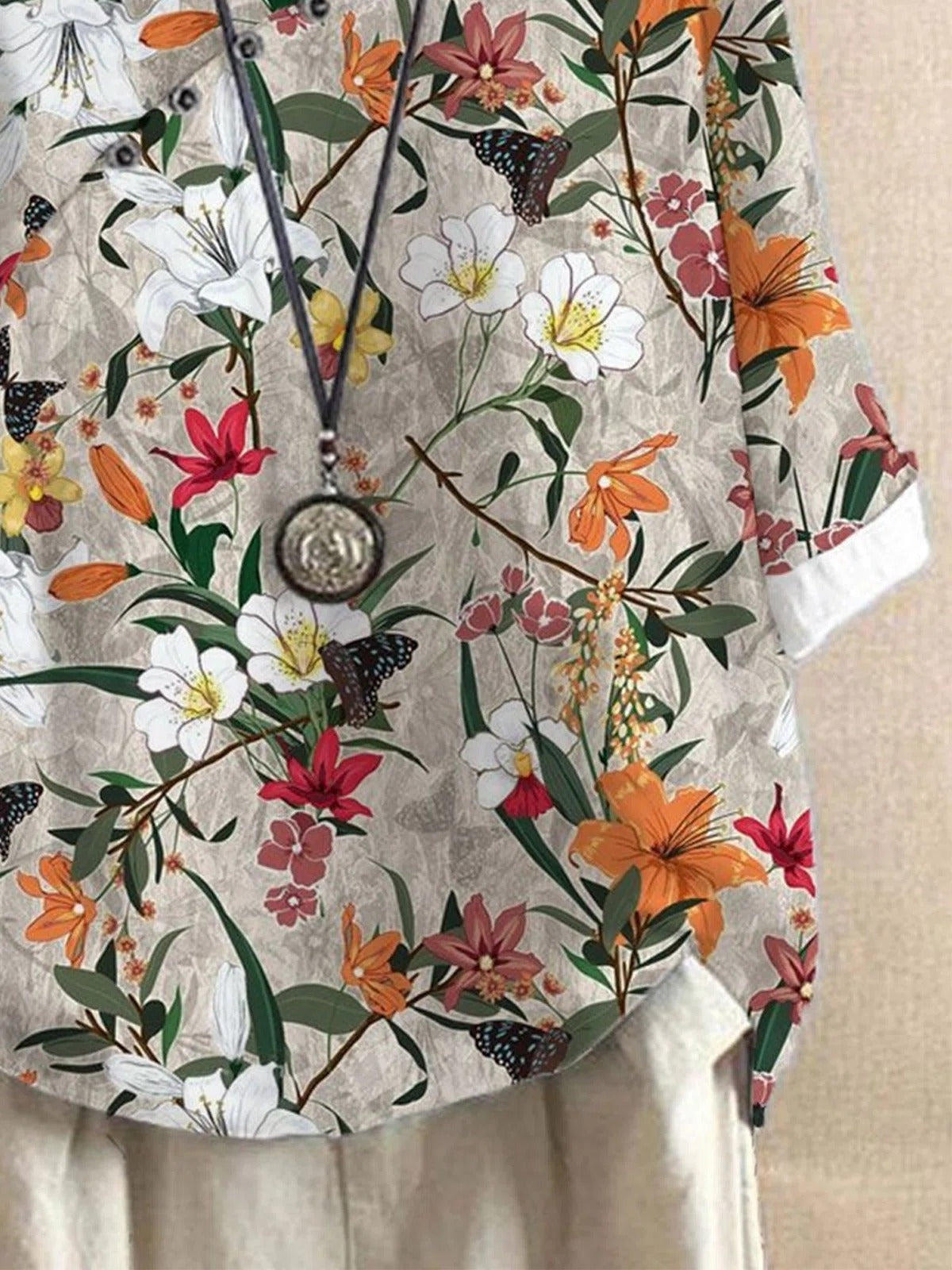 Floral Print Crew Neck Buttons Half Sleeves Blouse