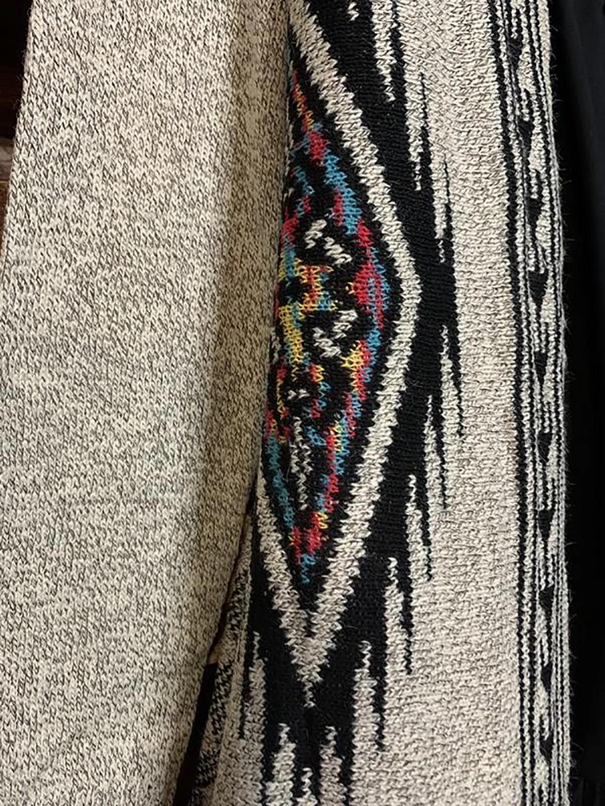 Ethnic Tribal Print Long Sleeves Sweater Cardigan